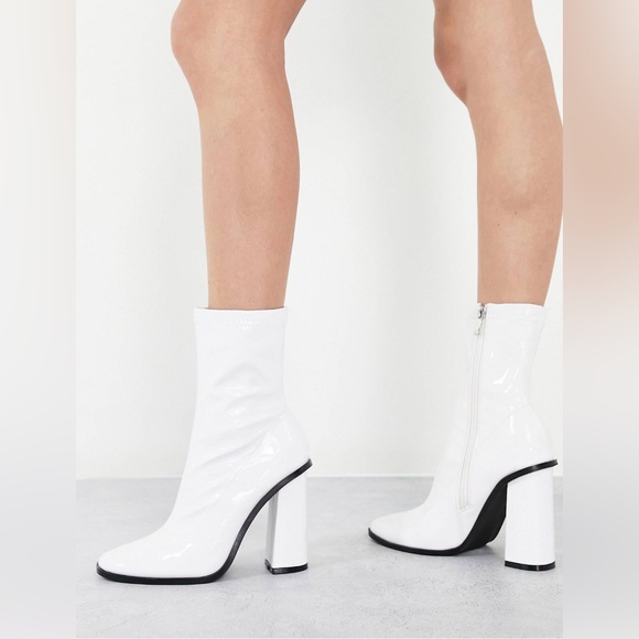 RAID Saylor block heel sock boot in white patent - Picture 2 of 9
